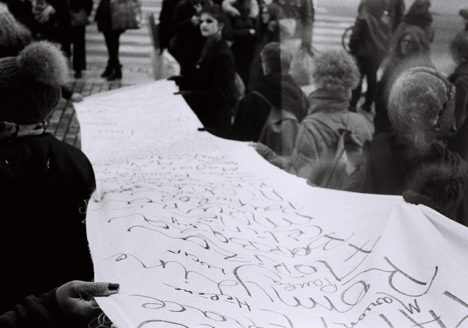 Artivistes Manifestation 25 Noviembre 2016. Olenka Carrasco. La liste de prénoms.